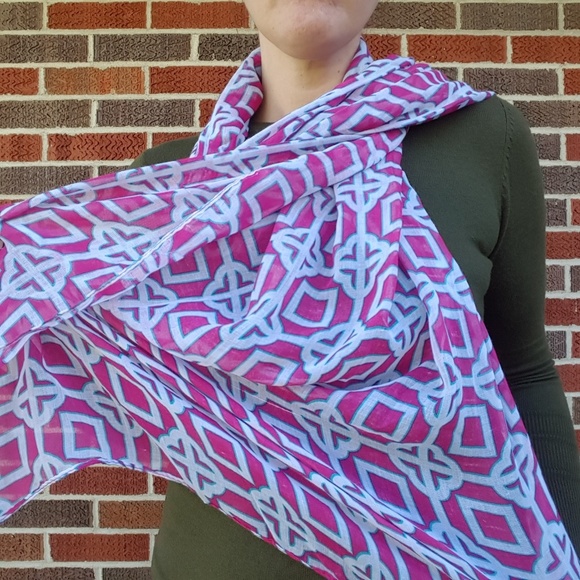 Pink and White Soft and Airy Scarf - Picture 3 of 4